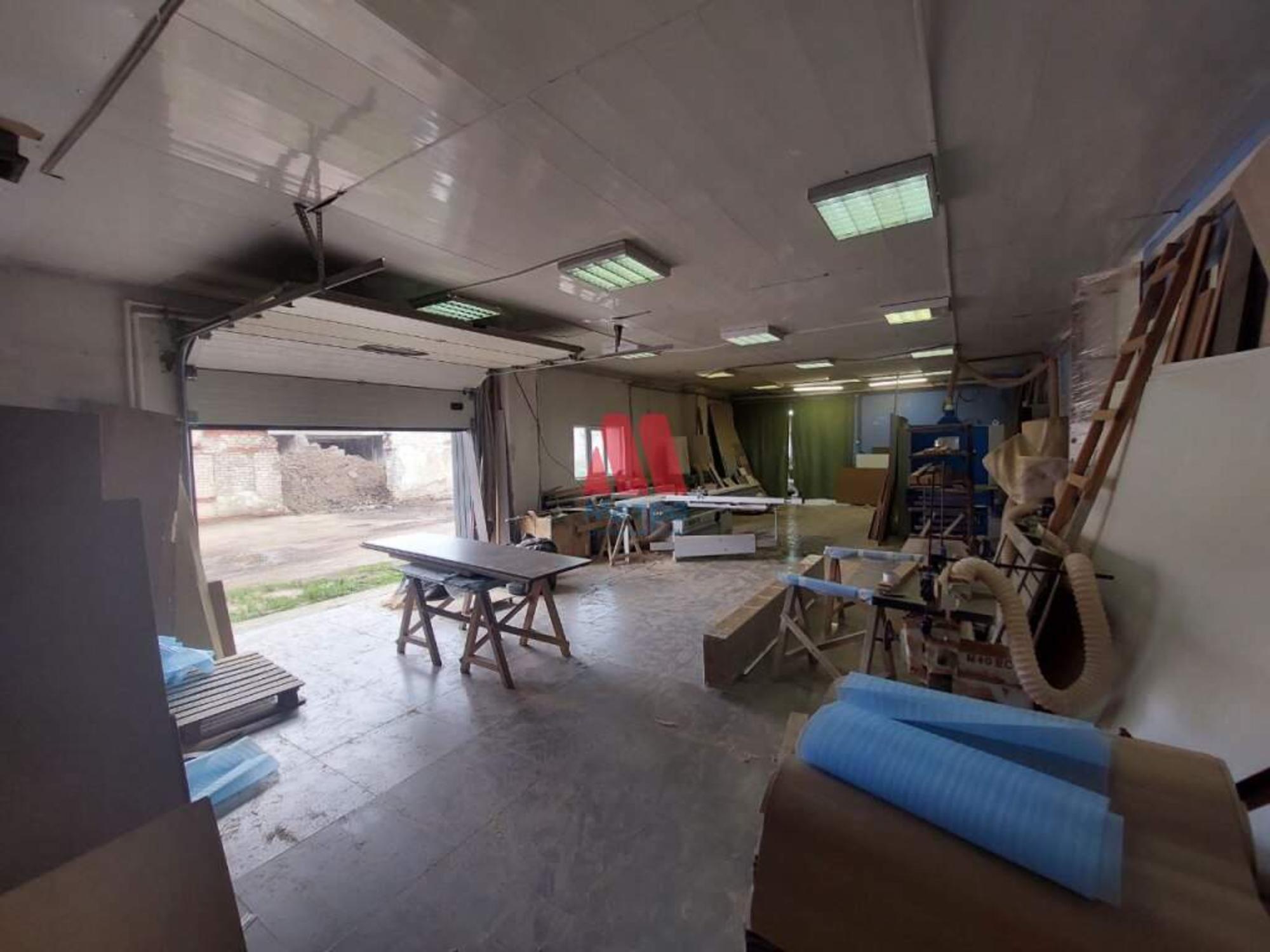 Сдать торговое помещение за 315 000 рублей на 1-я Портовая улица, д.6