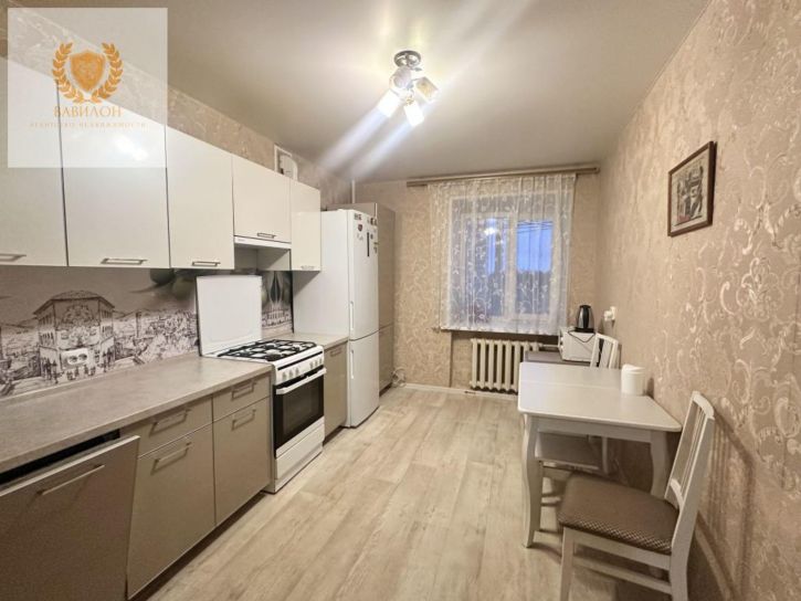 2-комн квартира Красноборская ул, 43/18