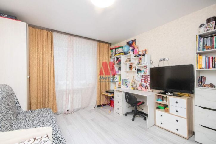 2-комн квартира Батова улица, д.5