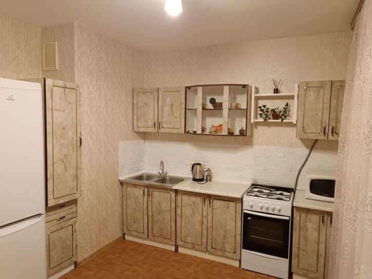 3-комн квартира Академика Колмогорова ул, 14