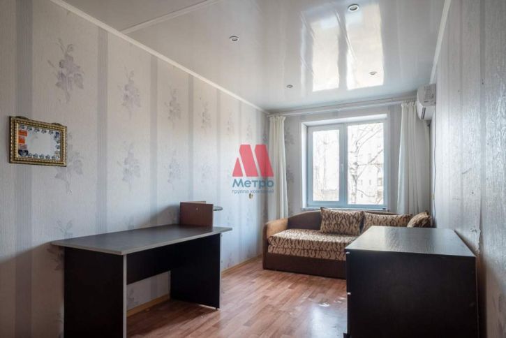 4-комн квартира Туманова улица, д.16
