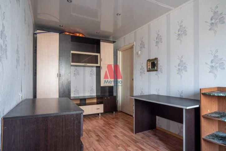 4-комн квартира Туманова улица, д.16