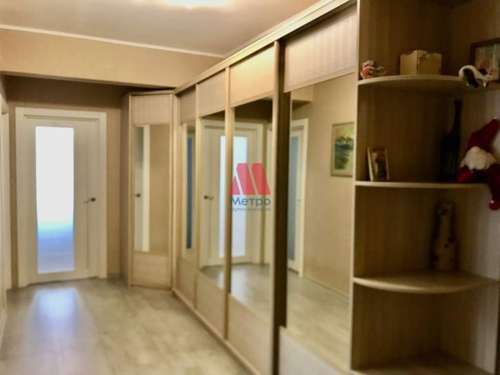 3-комн квартира Батова улица, д.30/1