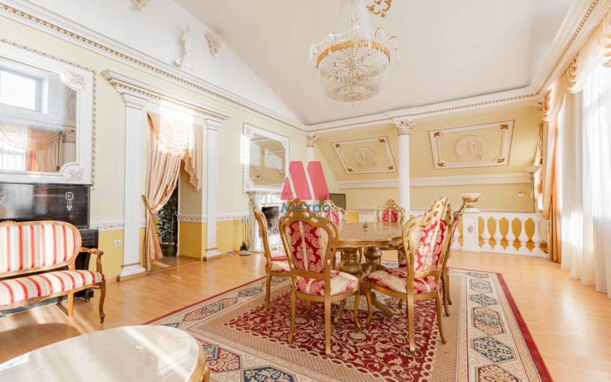 Купить квартиру за 24 500 000 рублей на Собинова улица, д.9