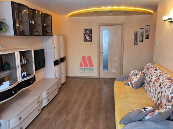 3-комн квартира Бабича улица, д.9