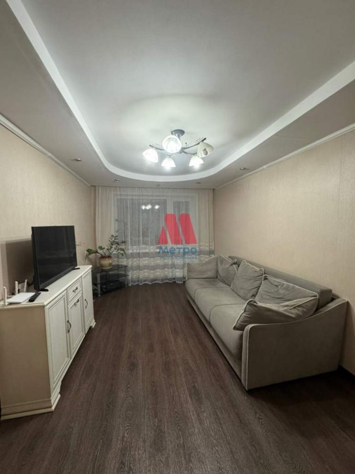 3-комн квартира Дзержинского проспект, д.59
