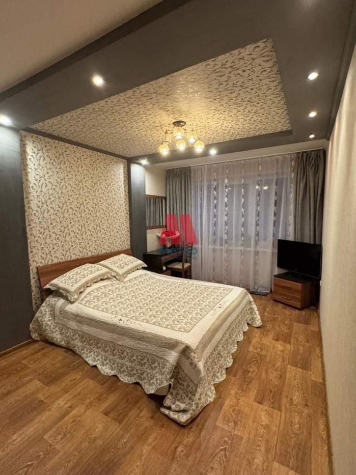 3-комн квартира Дзержинского проспект, д.59