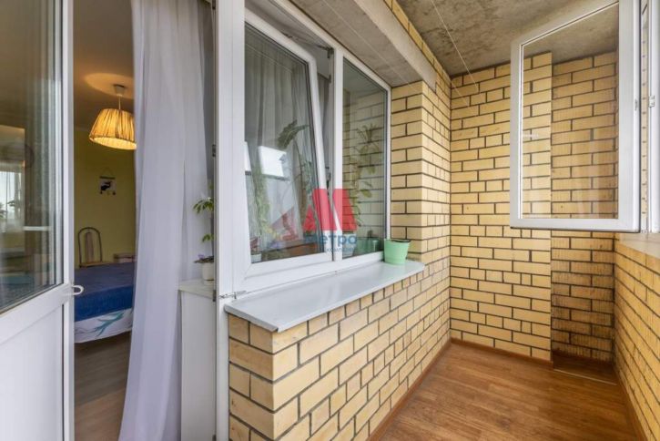 3-комн квартира Космонавтов улица, д.4