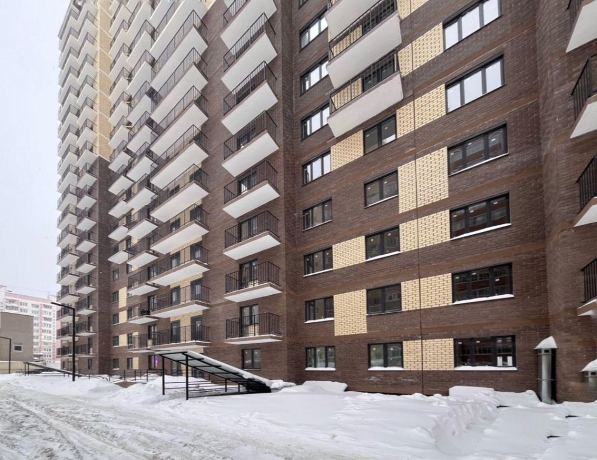 Купить квартиру за 3 257 000 рублей на Строителей ул, 18
