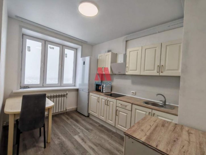 2-комн квартира Красноборская улица, д.38к3