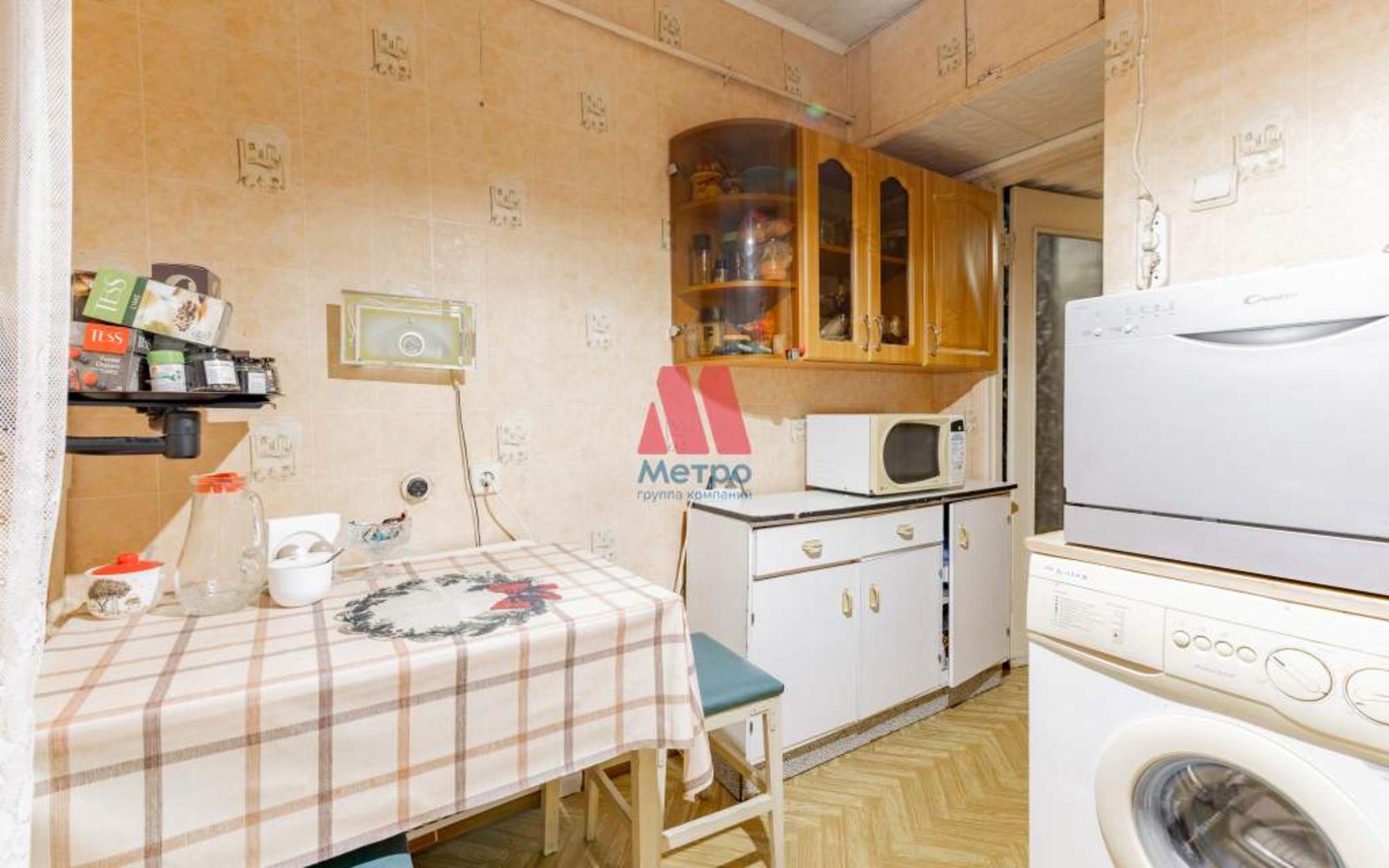 Купить квартиру за 3 900 000 рублей на Ушакова проезд, д.16