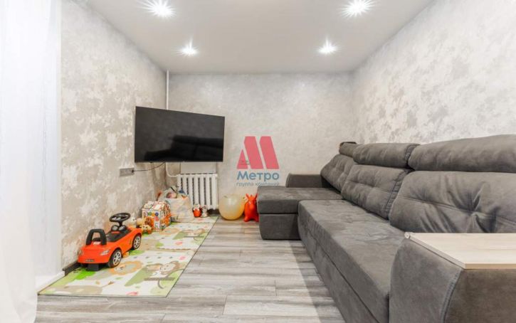 2-комн квартира Авиаторов проспект, д.82