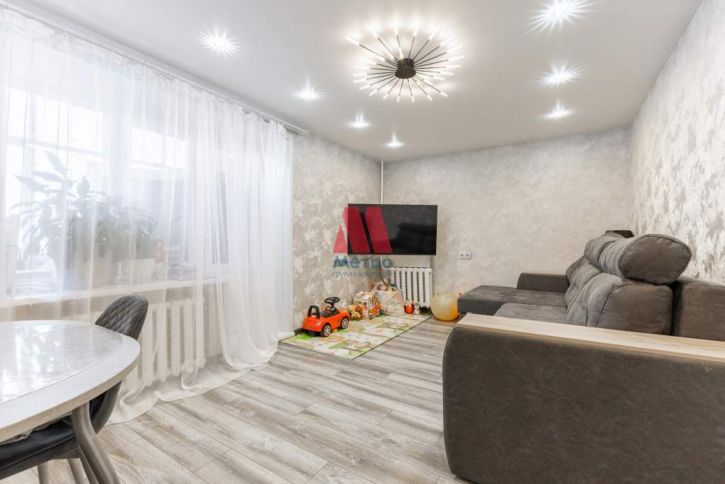 2-комн квартира Авиаторов проспект, д.82
