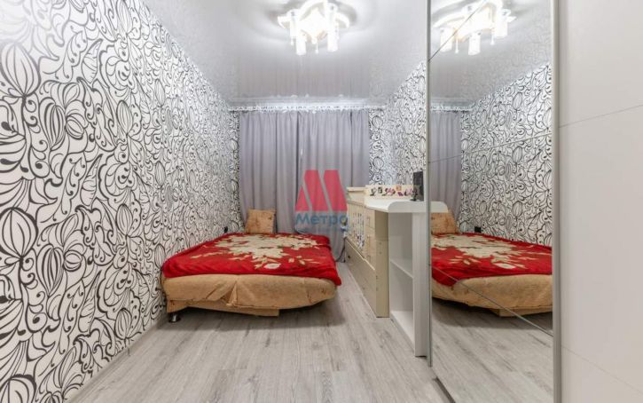 2-комн квартира Авиаторов проспект, д.82