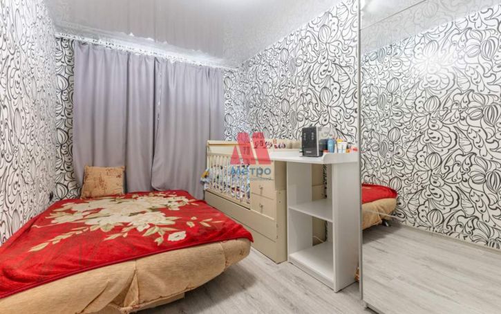 2-комн квартира Авиаторов проспект, д.82