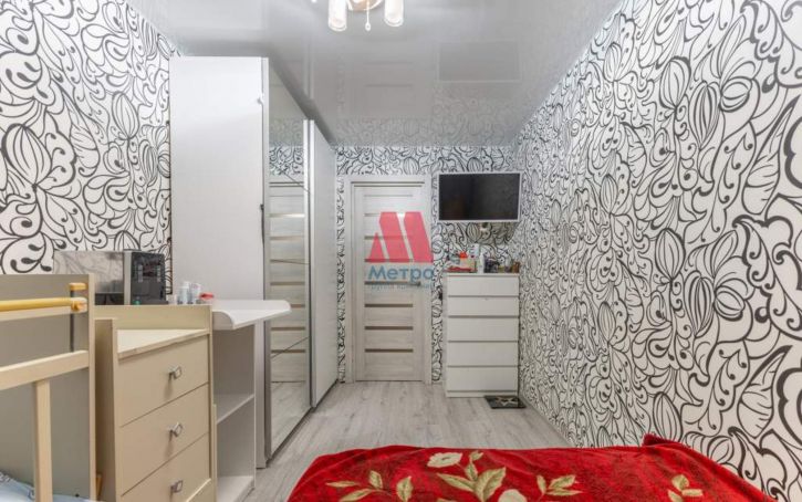 2-комн квартира Авиаторов проспект, д.82