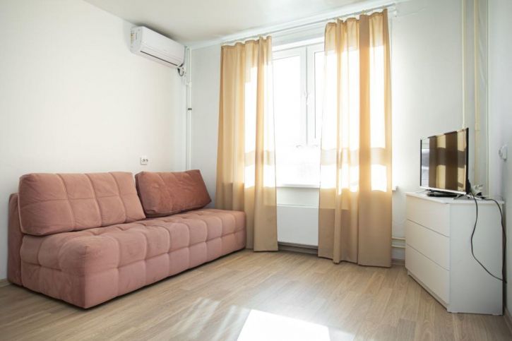 2-комн квартира Лескова ул, 36