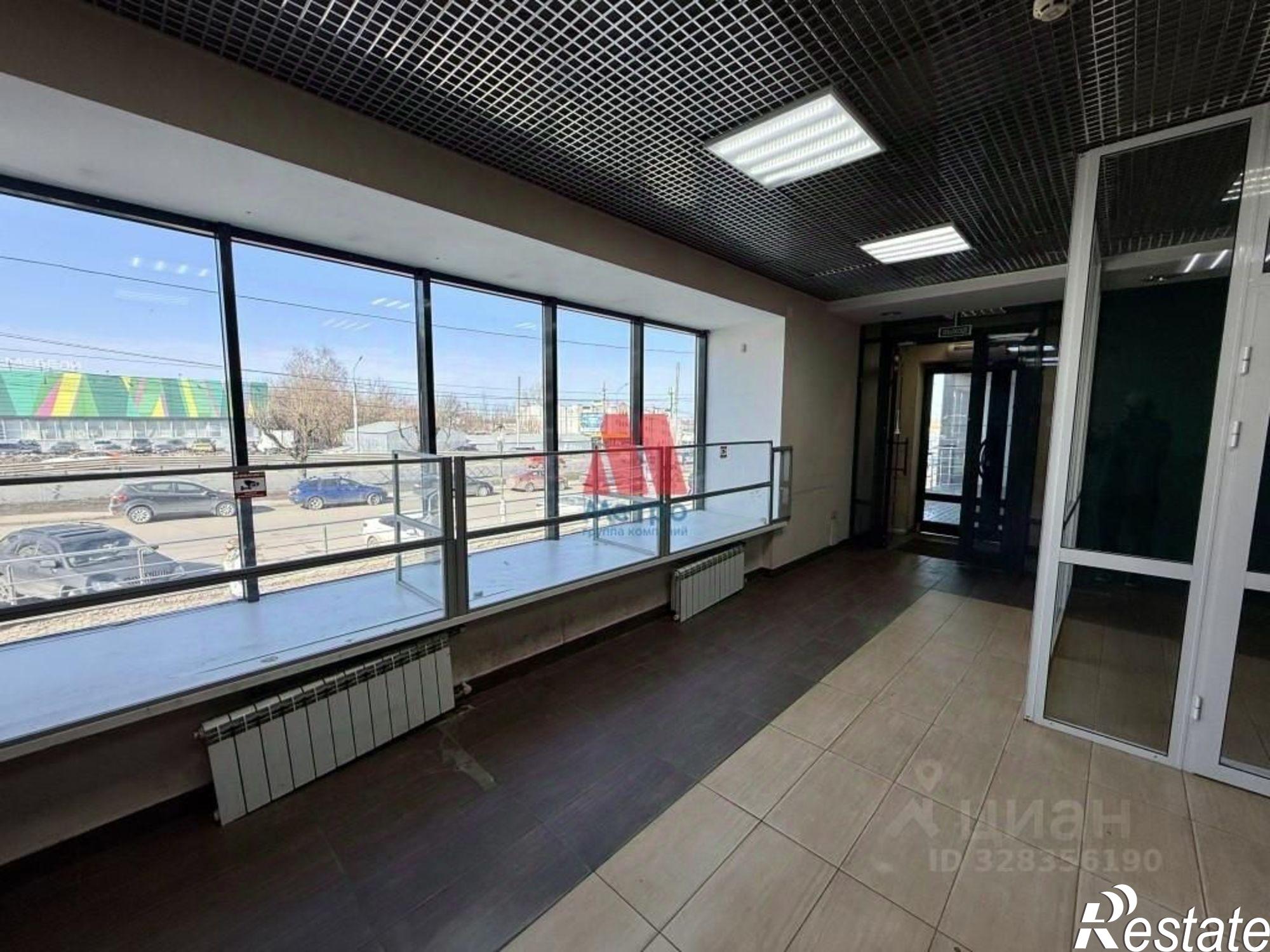 Сдать торговое помещение за 52 800 рублей на Московский проспект