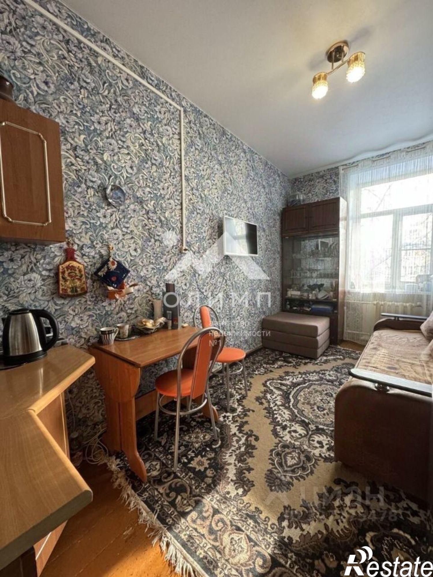 Купить комнату за 2 200 000 рублей на пр-кт Октября, 44