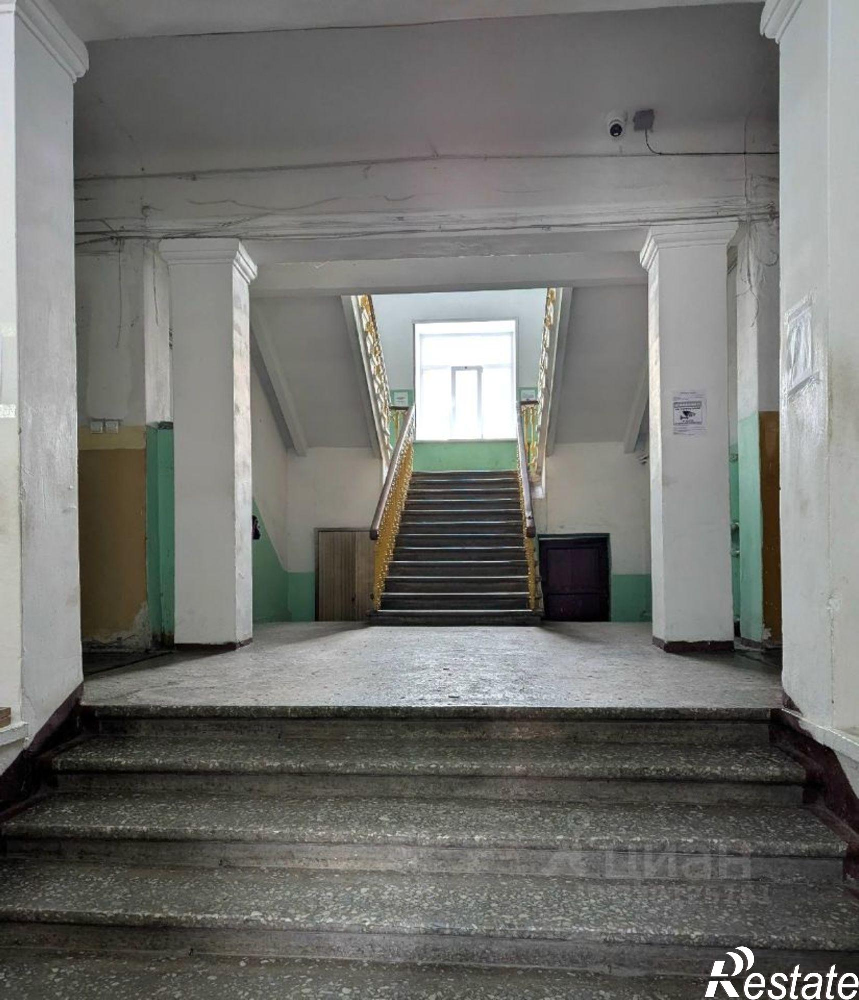 Купить комнату за 1 850 000 рублей на пр-кт Октября, 44