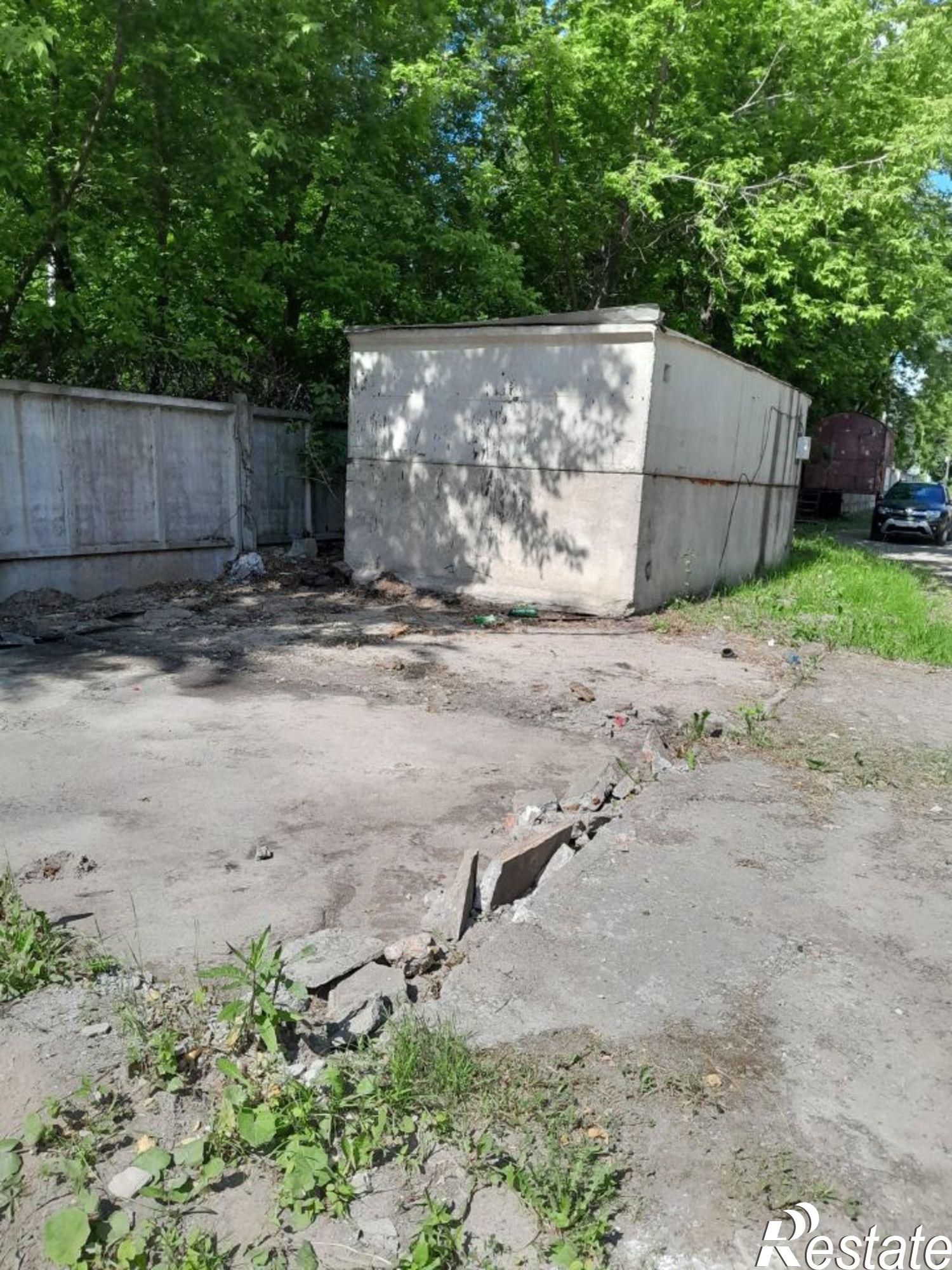 Купить гараж, место в паркинге за 105 012 рублей на пр-кт Октября, 96а