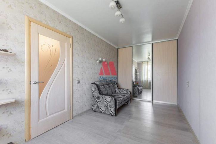 2-комн квартира Блюхера улица, д.70