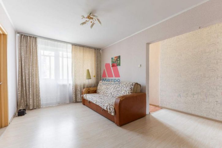 2-комн квартира Блюхера улица, д.70