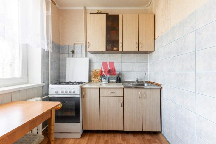 2-комн квартира Блюхера улица, д.70