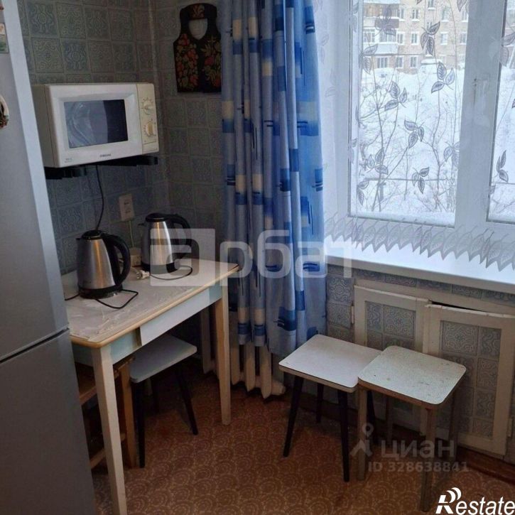 2-комн квартира ул Титова, 14 3,  д. 14 3,  к. 3