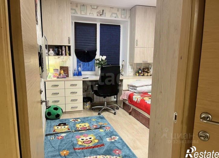 3-комн квартира улица Космонавтов, 21,  д. 21