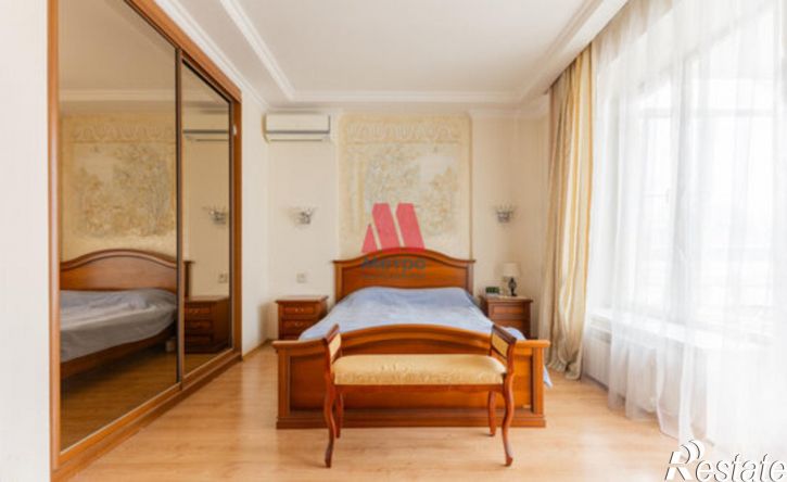 5-комн квартира Советская улица, 8 к2,  д. 8 к2