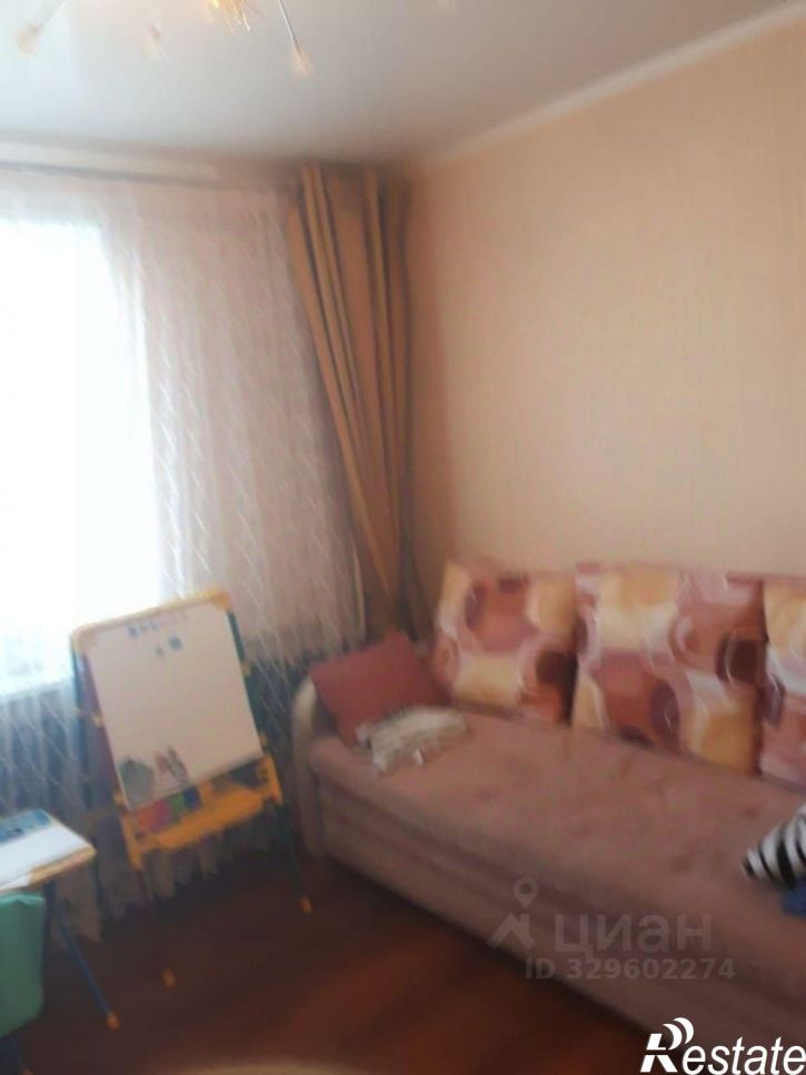 3-комн квартира улица Панина, 12,  д. 12