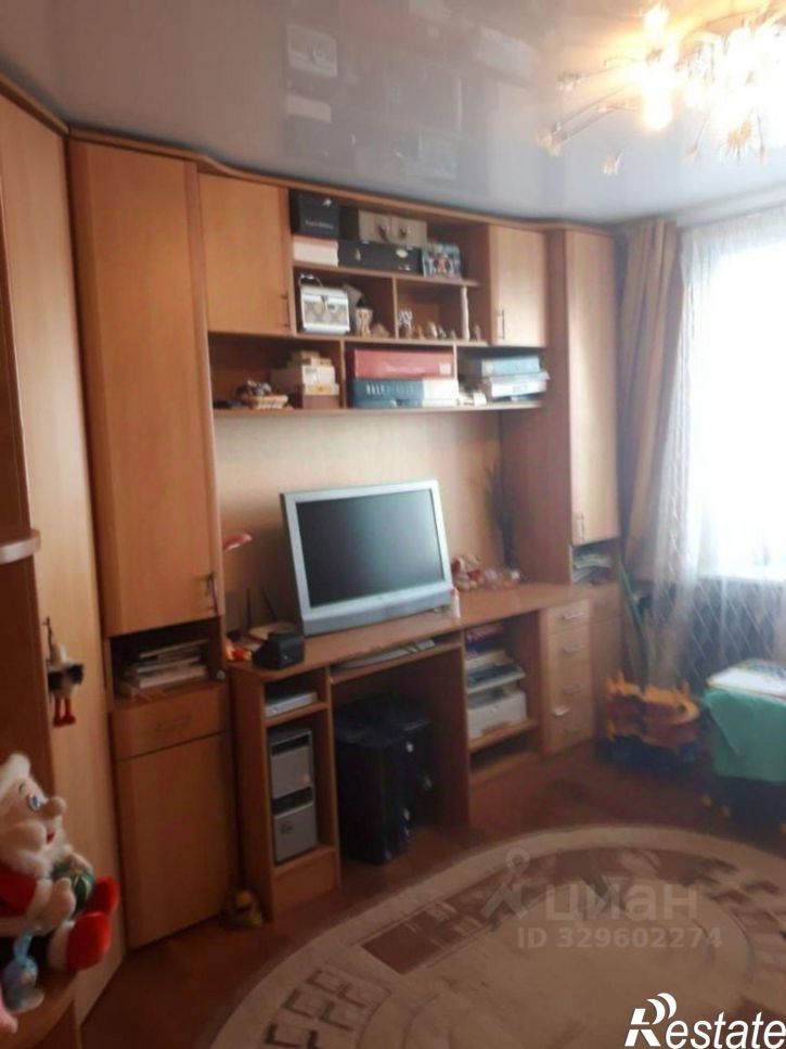 3-комн квартира улица Панина, 12,  д. 12