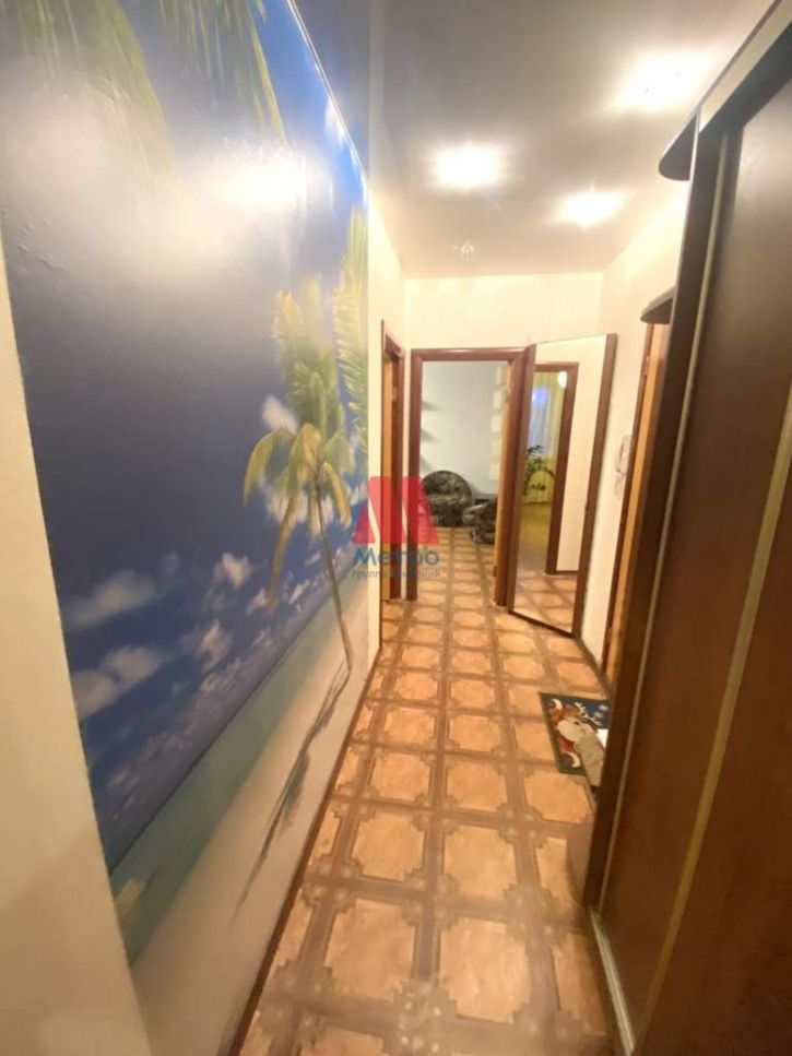 2-комн квартира Космонавтов улица, д.28