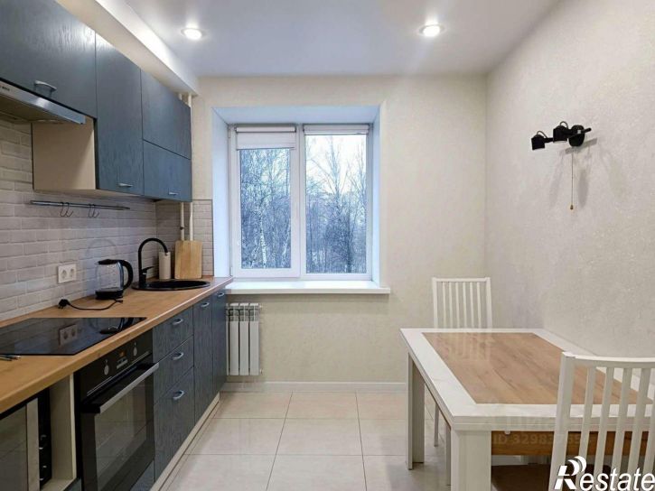 1-комн квартира ул Летная, 10,  д. 10