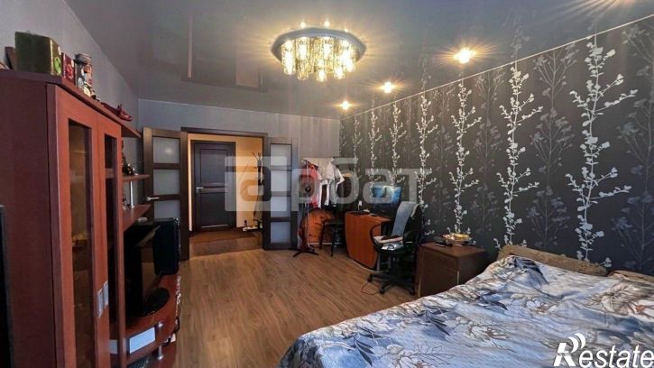 1-комн квартира улица Панина, 12,  д. 12
