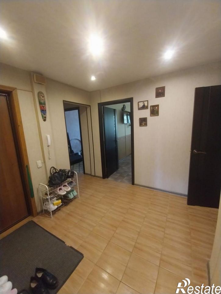 4-комн квартира улица Труфанова, 6, к.2