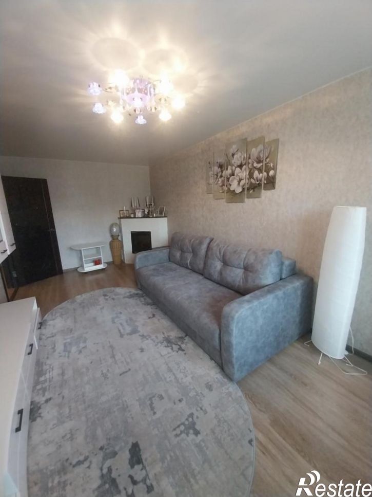 4-комн квартира улица Труфанова, 6, к.2