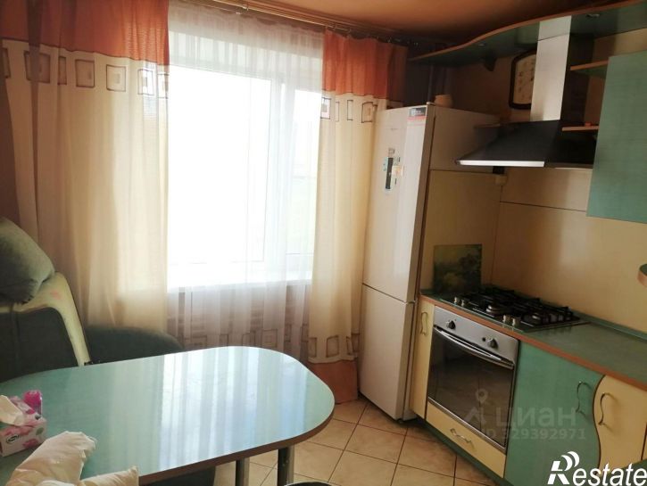 3-комн квартира проспект Машиностроителей, 15 к2,  д. 15 к2