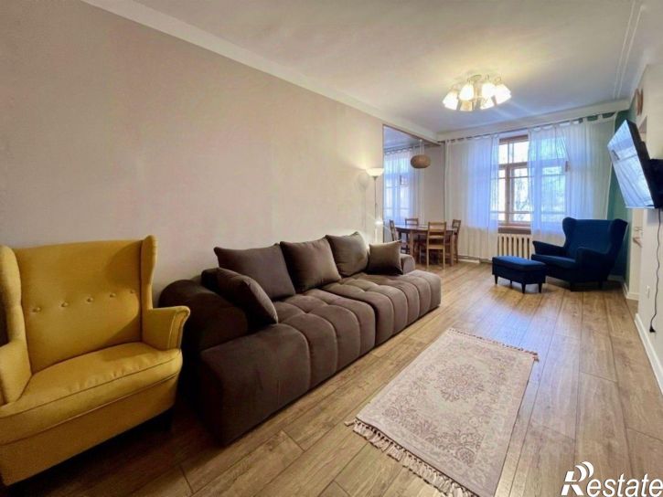 2-комн квартира улица Свердлова, 21,  д. 21