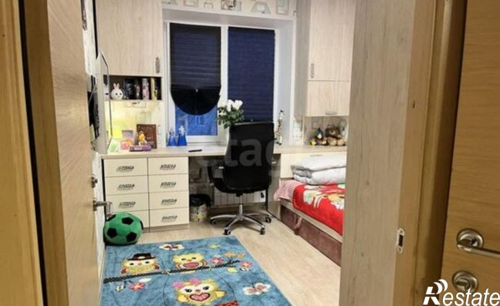 3-комн квартира ул Космонавтов, 21,  д. 21