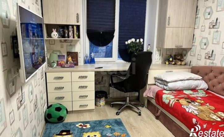 3-комн квартира ул Космонавтов, 21,  д. 21