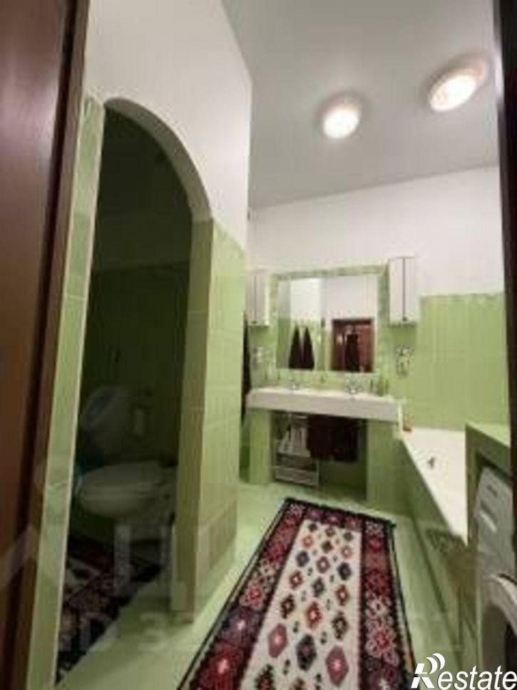 3-комн квартира улица Собинова, 46,  д. 46