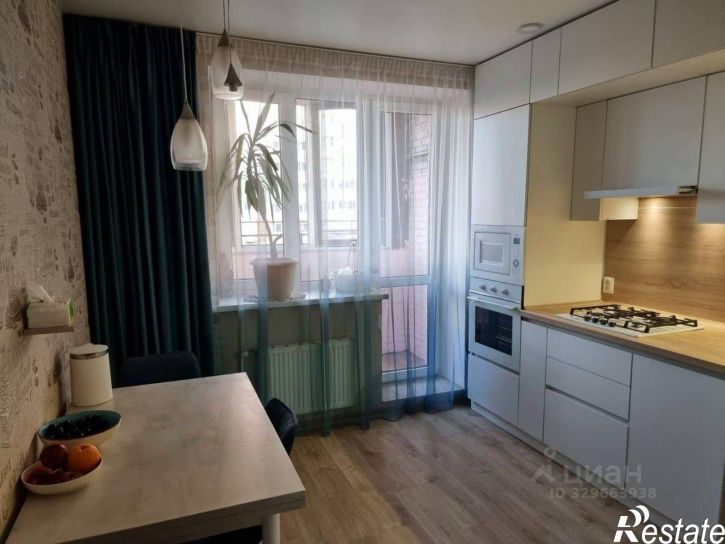3-комн квартира Чернопрудная улица, 15,  д. 15