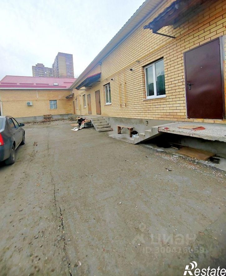 3-комн квартира пер 1-й Слепнева, 16,  д. 16