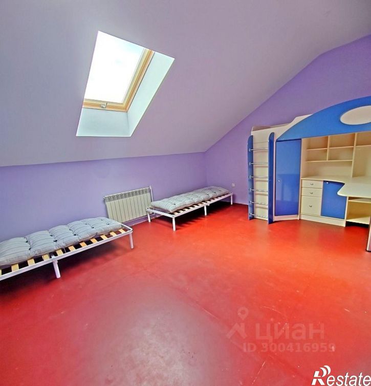 3-комн квартира пер 1-й Слепнева, 16,  д. 16