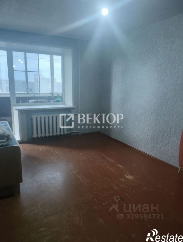 2-комн квартира пр-кт Машиностроителей, 3,  д. 3