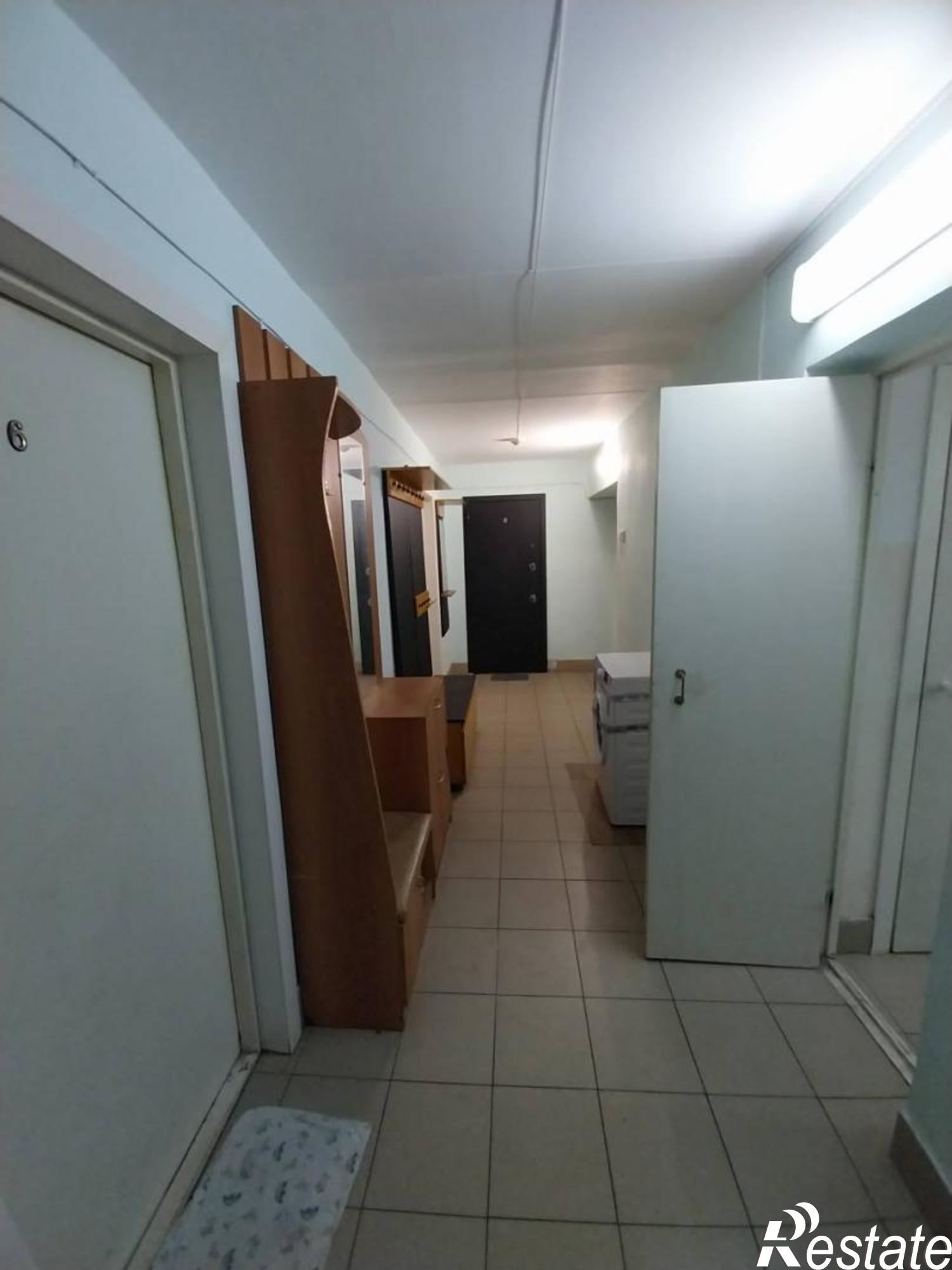 Купить комнату за 899 000 рублей на улица Труфанова, 30, к.4