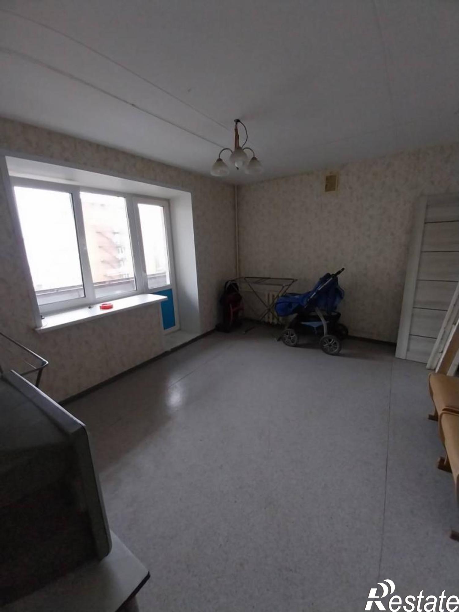 Купить комнату за 899 000 рублей на улица Труфанова, 30, к.4