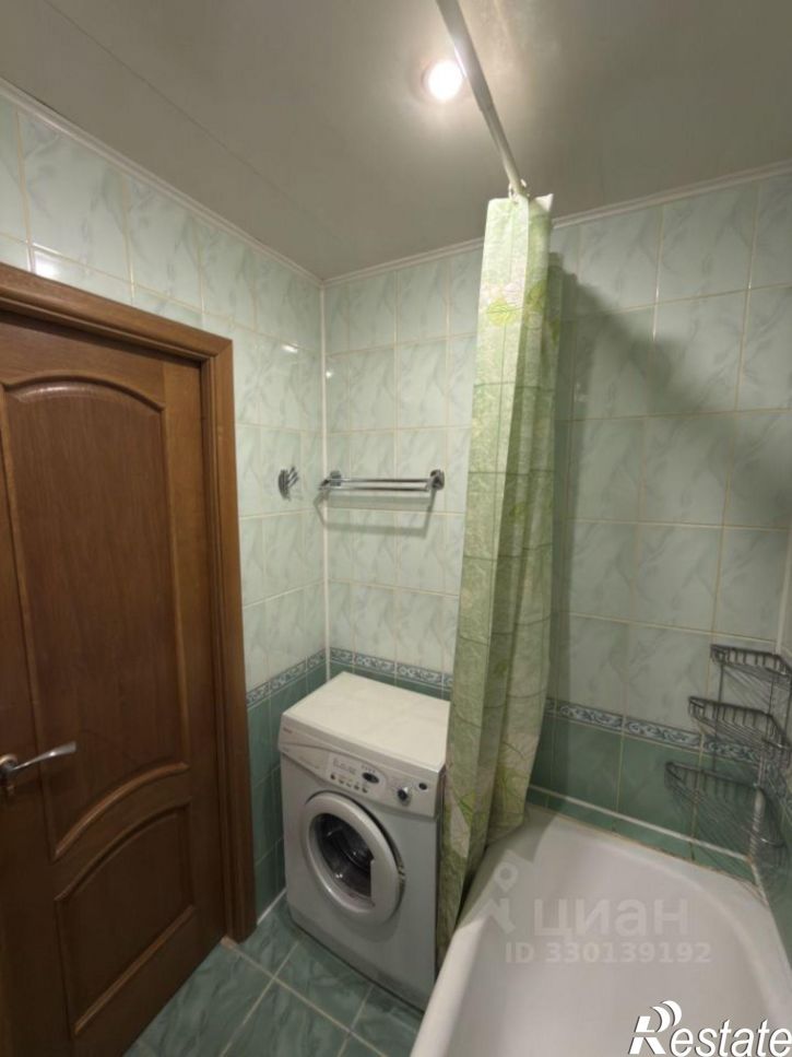 2-комн квартира улица Панина, 10,  д. 10
